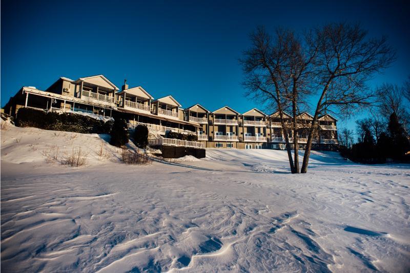 Auberge Des Iles Saint-Gédéon Exteriör bild