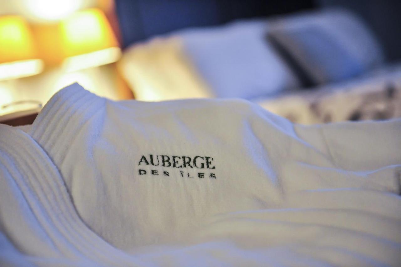 Auberge Des Iles Saint-Gédéon Exteriör bild